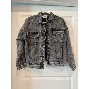 Savanna Jane Boutique Stonewashed  Back Denim Jacket w/ Rhinestones Sz S